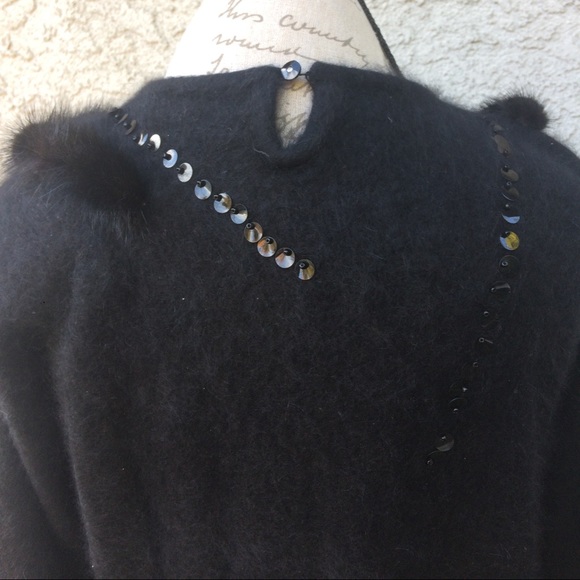 Vintage Angora Rabbit Fur Wool Soft Black Embellished Sequin Pullover Sweater - Picture 6 of 8